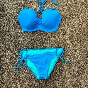 Bright Blue VS Bikini